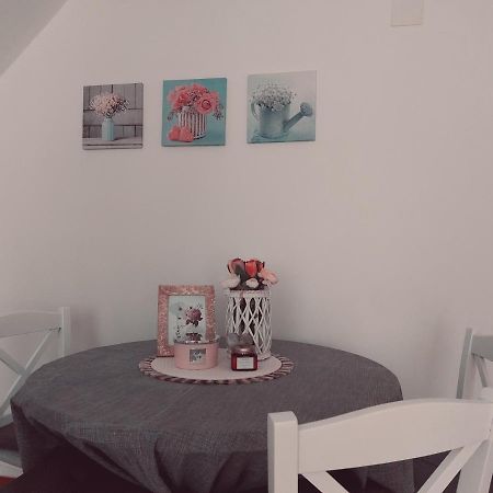 Ferienwohnung Apartman Cardak Gospić Exterior foto